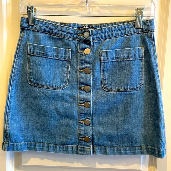 Brandy Melville Dresses & Skirts - BrandyMelville Button Front Denim Mini Skirt Sz S